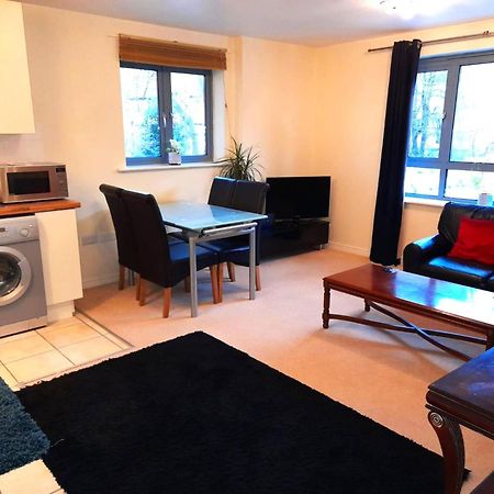 Oxford Apartment-- Free Parking 2 Bedrooms-2Bathrooms-Located In Jericho Oxford Close To Bus And Rail Station Екстер'єр фото