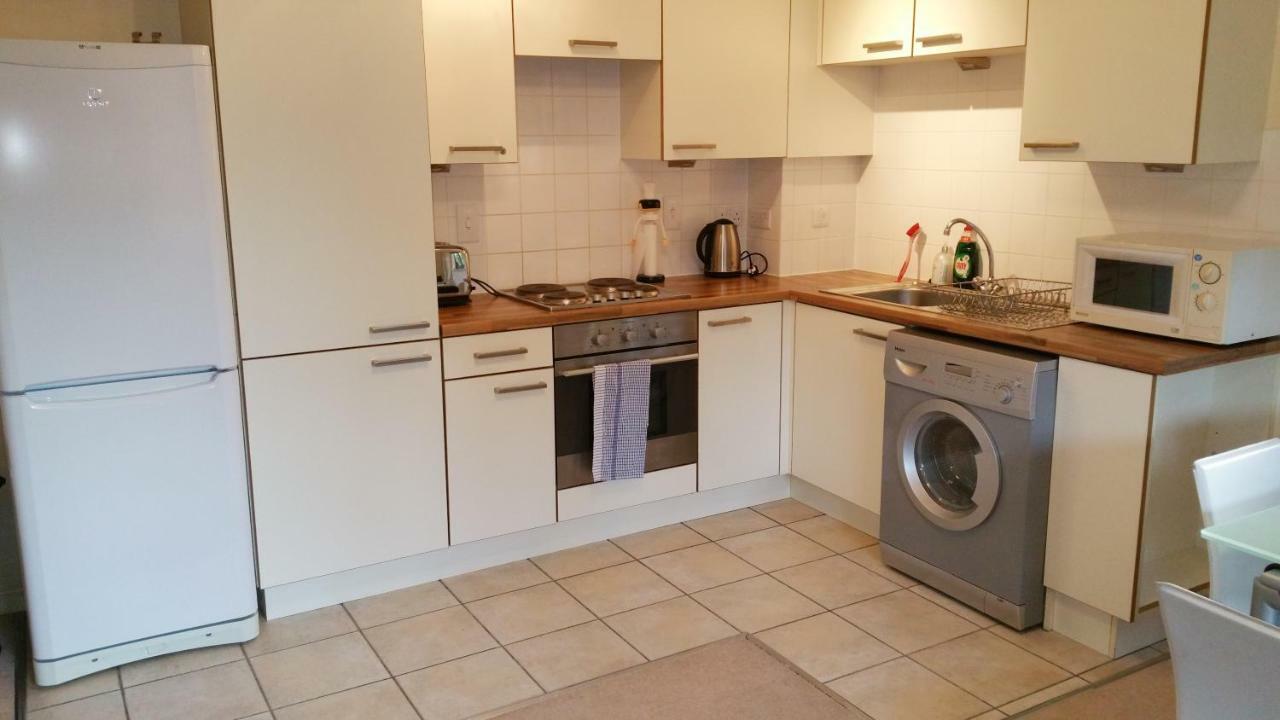 Oxford Apartment-- Free Parking 2 Bedrooms-2Bathrooms-Located In Jericho Oxford Close To Bus And Rail Station Екстер'єр фото