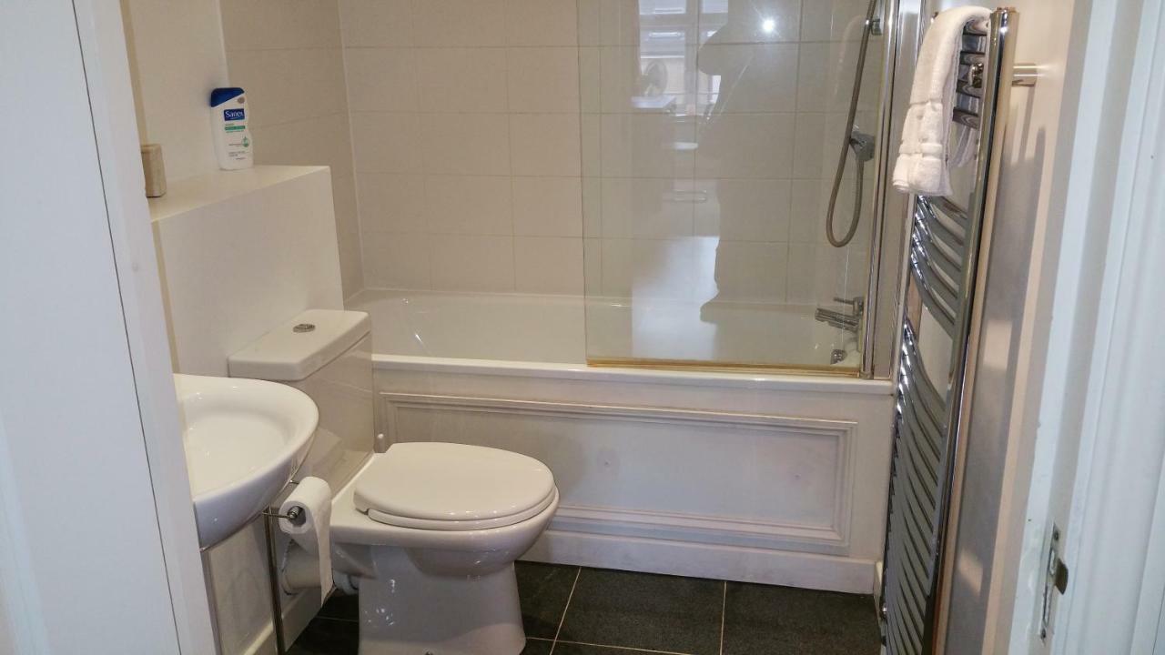 Oxford Apartment-- Free Parking 2 Bedrooms-2Bathrooms-Located In Jericho Oxford Close To Bus And Rail Station Екстер'єр фото